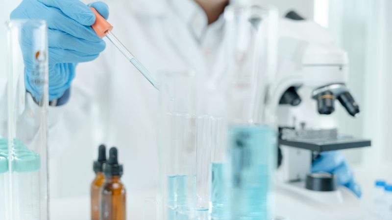 CRO实验室设备选型：揭秘关键参数背后的考量